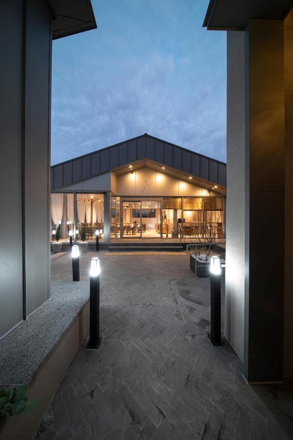 Centro Hotel Chilgok Exteriör bild